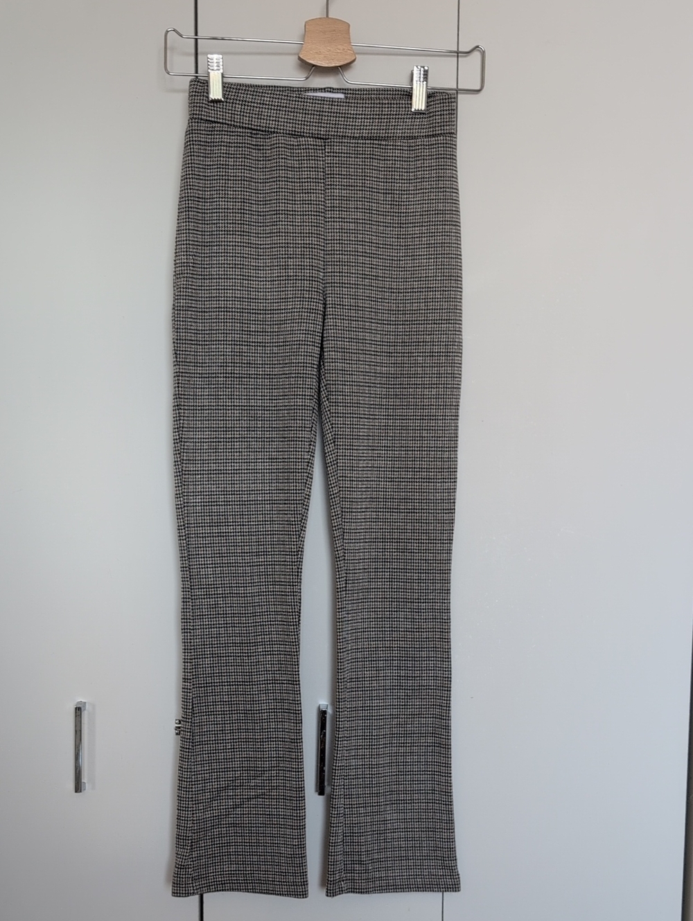 Black & White Glen Plaid Stretch Cropped Flare Pants